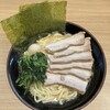 ラーメン 鶴見家 鶴見西口店