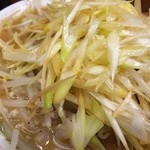 みそラーメンのよし乃 札幌アピア店 - 味噌ネギラーメン