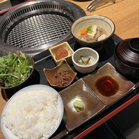 柳橋焼にく わにく - 
