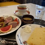 ケーニヒスクローネ - 