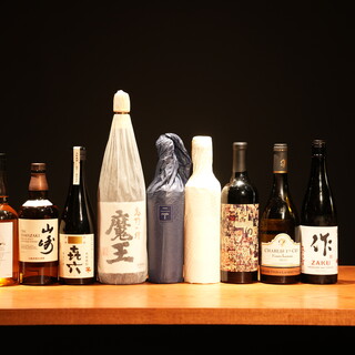 国産ウイスキーや選りすぐりのワイン。お好きな美酒をご堪能