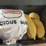 ポンポン キッチン&カフェ - PonPonベーコンチーズバーガーセット