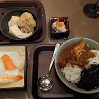ブッフェアンドカフェ スロープサイドダイナー ザクロ - 