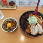 らーめん 吟屋 - 超ぉ～真上～の図…。