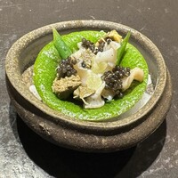 十皿 - つぶ貝とライムのカルパッチョ　キャビア