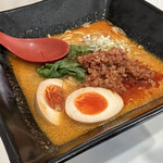 ラーメン工場 無双  - 味玉無双ラーメン