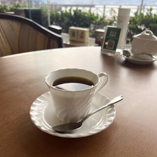 ロビーラウンジ シオン_1