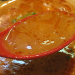 のぶ - とろみのある超濃厚スープ。

中に入っている刻み玉ねぎのシャキシャキ感。


