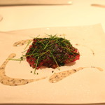カンテサンス - 榛原牛の生ハム　ちぢみほうれん草と黒トリュフ　(2014/03)