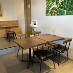 ジャラク コーヒー&カカオ - 店内の情景( ^ω^ )