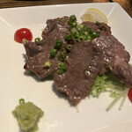 Dinning酒場 心々家 - 仔牛の牛タン焼き