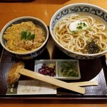 銀座 木屋 - うどんと小かつ丼セット。