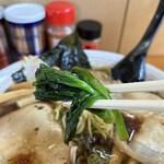 ますや本店 - 醤油系にはほうれん草も合う