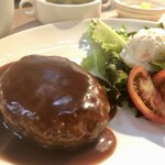 路地カフェ - デミグラスハンバーグでした♪