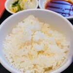 佐野ラ－メン たかの - 塩味ラーメン 餃子3個 半ライス 990円