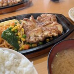 鳥料理　由布 - 