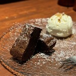 極み焼肉ホルモン 清司 - 