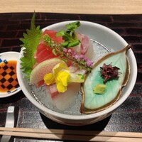 個室和食 肉割烹 吟次郎 品川駅前店 - 