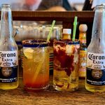 タコファナティコ - コロナエクストラ　825円x2
ミッチェラーダ　330円
チャモチェラーダ　330円