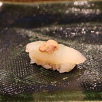 にぎり鮨 一五〇 - カワハギ