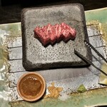 厳遊庭 - 和牛石焼き