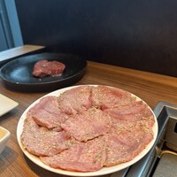 焼肉うしごろ 新宿三丁目店 - 