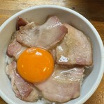 極汁美麺 umami - セルフの山形豚TKG