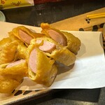 沖縄酒場 み～や～ぐゎ～ - 魚肉ソーセージの沖縄天ぷら