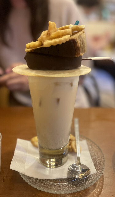 Tea Room Fine Estate photo 2