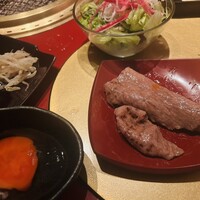 焼肉 綾小路 - 