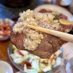 万正 - 塩タン 食べ頃リフト