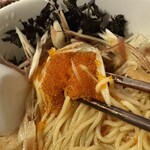 酒肴場 屯 - トッピングにはとびっこたっぷり