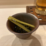 すし崇 - 能登産黒もずく 安曇野産山葵の茎