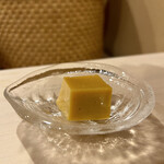 すし崇 - 低温で5時間火入れした卵