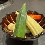 煌 焼肉 - 季節野菜の取り合わせ　自家製味噌マヨを付けて