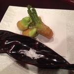 太庵 - 揚げ物　そら豆・たらの芽