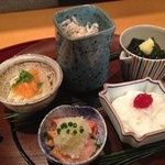 太庵 - 前菜　生このこ・わかめの酢の物・とろろソーメン