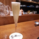 料理とワイン じょかーれ - スパークリングワイン