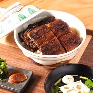 一番人気のうなぎ上丼としば福やだけのスタミナまぶし