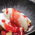 蓮 - クレームダンジュ