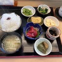 一つ木竹林草 - 全部の定食に付く基本セット。