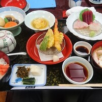 博多料亭 稚加榮 - 