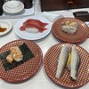 魚べい - 大切りまぐろ　　　　　　げそ明太マヨ炙り
サーモン塩麹海苔包み　　自家製上〆さば