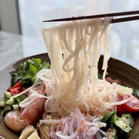 Longrain Tokyo - 【夏季限定】冷しトムヤムクン　　¥2,420-