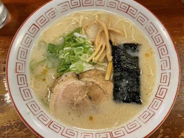 金豚（きんとん） - 本八戸（ラーメン）の写真