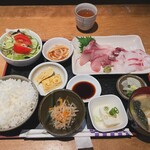 天然魚と七輪焼き 隠れ居酒屋 雑魚や - 