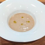 La Stalla - ナツメグとか香辛料が入るとカレーっぽくなるのは当店でよくある経験です。これも好き