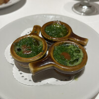 マンジャーモ - 