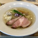 宍道湖しじみ中華蕎麦 琥珀 - 