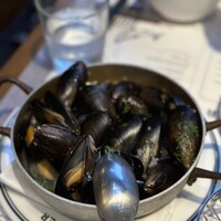 THE UPPER - 